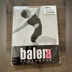 Suntan footed tights